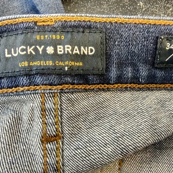 Lucky Brand Jeans Men's 34 x 34, Classic Fit - Picture 4 of 4
